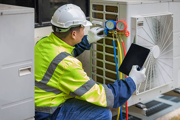 Professional Hvac technician working in Jamestown, NC